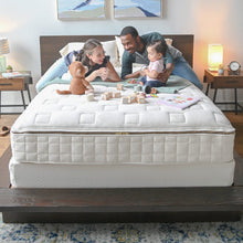 Load image into Gallery viewer, Organic Deluxe Foundation